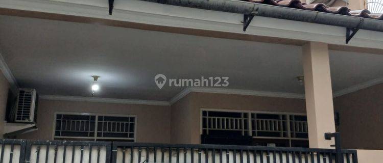 Disewakan Rumah Jakarta Barat Siap Huni Ber Ac Dan Rapi 1