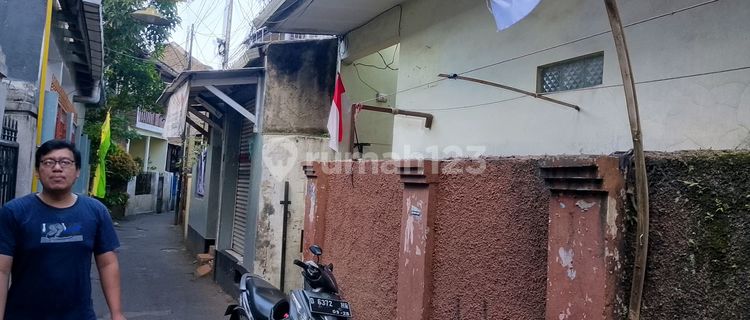 Rare Property in Bandung - SHM Rental Ready for Profit! 1