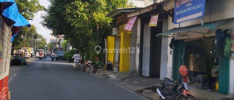 Gudang disewa lokasi tepi jalan 1