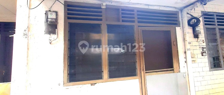 Cideng Old House. 3x15. Car Accessible 1