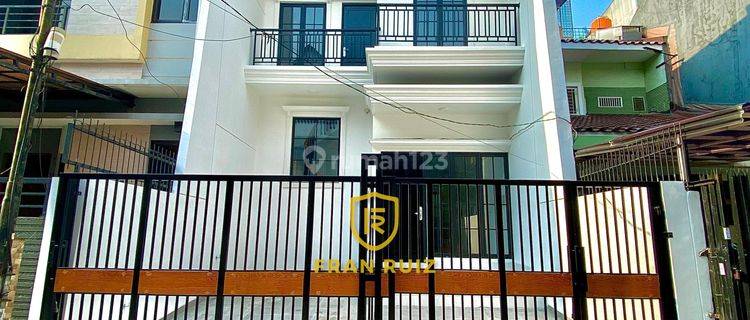 Jual Cepat rumah Brand New Dijual di Taman Ratu Design Modern Lt 90m2  1