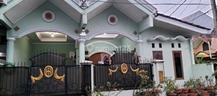 Rumah Dijual Cepat Letak Hook di Taman Harapan Baru Harga Merapat 22017 Sv 1