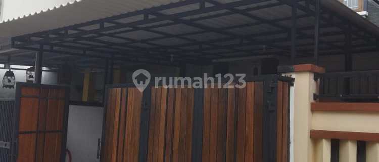 Siap Huni Rumah Semi Furnished di Harapan Indah (73606 RN) 1