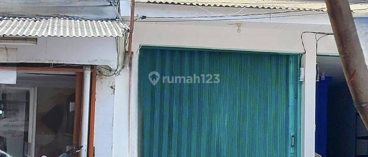 Ruko Pinggir Jalan Ramai Buat Usaha di Pejuang 73147 Er 1