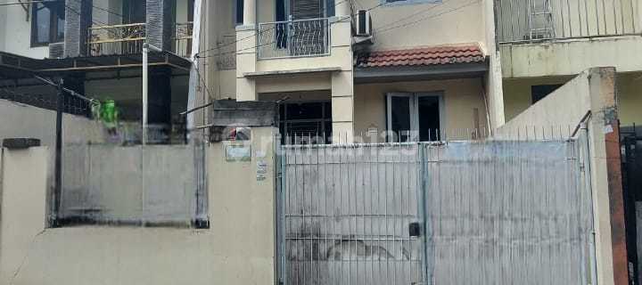 For Quick Sale: 2-Story Beautiful Kresek House in West Jakarta 1