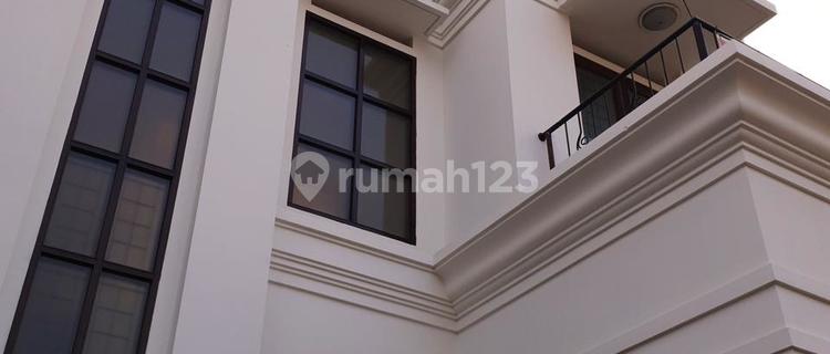 Cepat Rumah Model Klasik Dlm Komplek Dkt Sta MRT Lebak Bulus 1