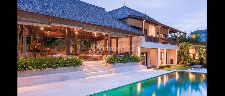 Luxurious Modern Classic Villa In Batu Mejan Canggu 1