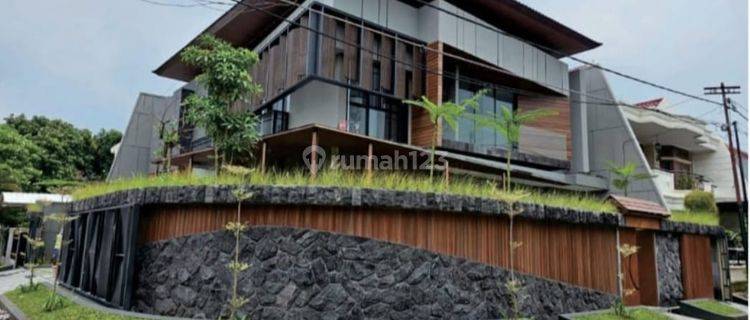 DIJUAL RUMAH TROPICAL WITH WATERFALL DI MANYAR KUS 20 1