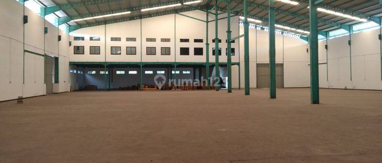 Gudang Industri Tinggi 9 Meter Rungkut Surabaya The Edge 1