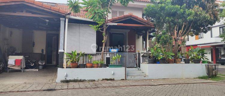 Rumah Hook Sudah Renovasi di Banyaksumba Kota Baru Parahyangan 1