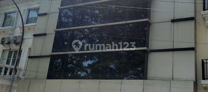 Jual Gedung Kantor Mewah 5 Lantai Lippo Karawaci Hadap Jalan Raya 1