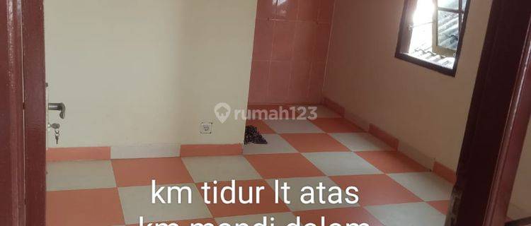 Disewakan rumah 2 lantai di  Banteng jl kaliurang km 7 1