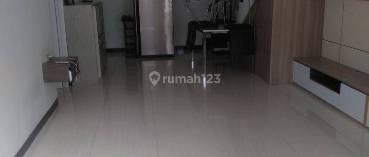 Rumah Full Furnish di Cluster Belleza Parigi  1