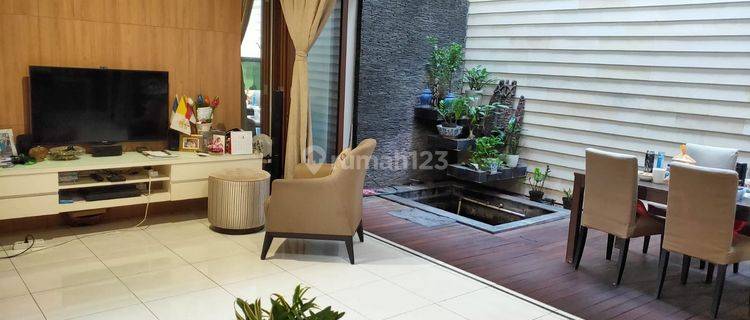 Rumah Cantik di Discovery Fiore Bintaro Jaya  1