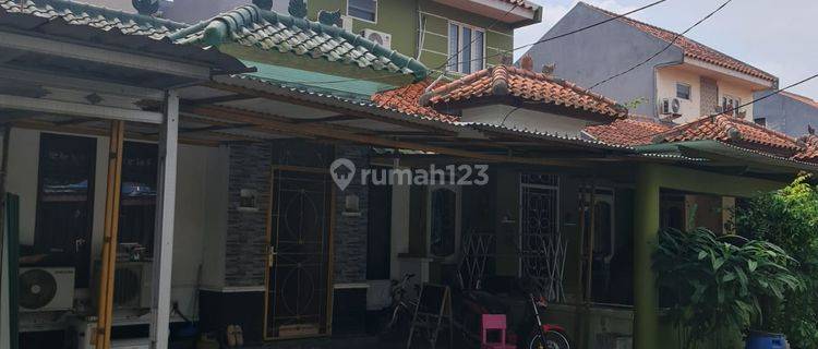 Di jual cepat rumah di taman ubud  lippo karawaci  1