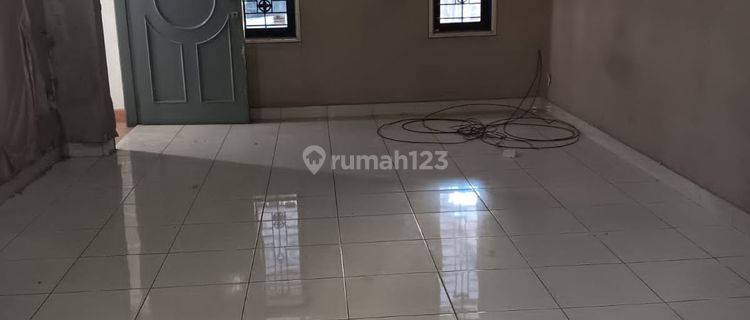 Rumah Sunter Hadap Timur 1