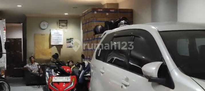 Shop House on Mangga Besar Raya 1