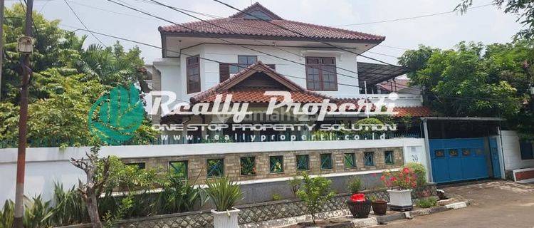 Di Jual Rumah Hook Semi Furnished Dan Luas Di Komplek Bulog Jatimelati Pondok Melati Bekasi. 1