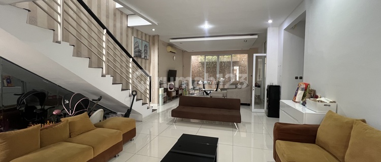 Nice Cheap House Ready to Live In Fully Renovated 2 Floors Summarecon Bekasi 1