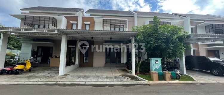 Burgundy Park Facing House 8x13 Good Renovation Summarecon Bekasi 1