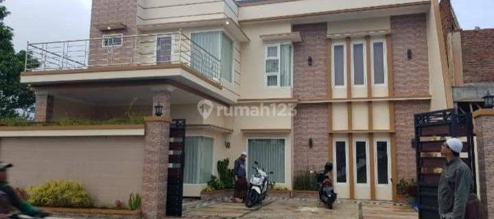 Jual Villa istimewa full furnish ada poll batu mlg 1