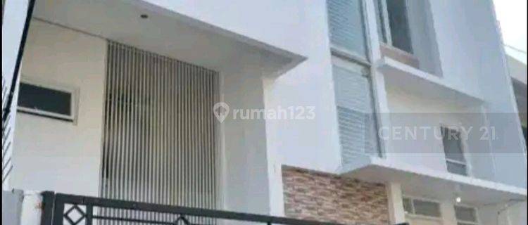 Rumah Cantik Di Pulo Asem Dekat Rawamangun 1