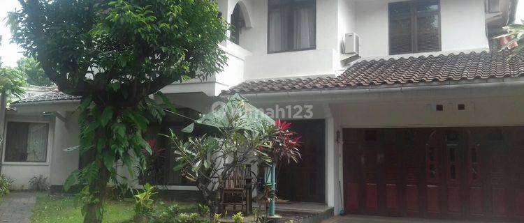 Rumah Bagus Lokasi Strategis Harga Bagus Di Sektor 7 Bintaro Jaya. 1