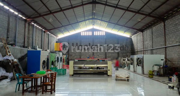 Gudang di Hj Suradi Raya Gedawang Banyumanik Semarang 1