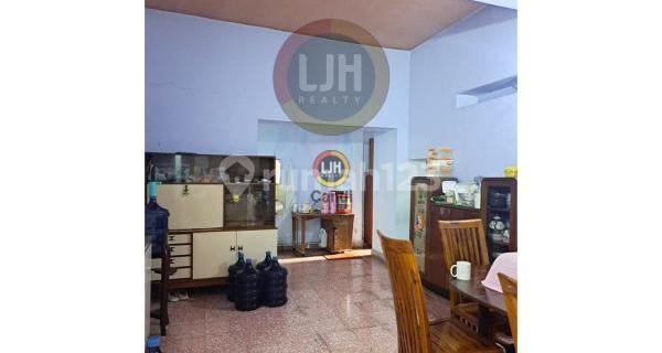 Rumah di Dr Cipto Semarang 1