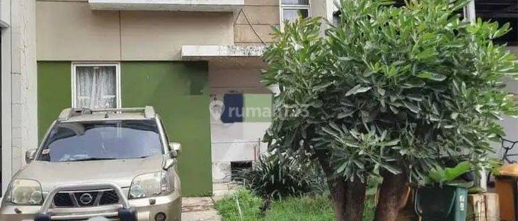 Dijual Rumah di Cluster urbana place bintaro ciputat 1