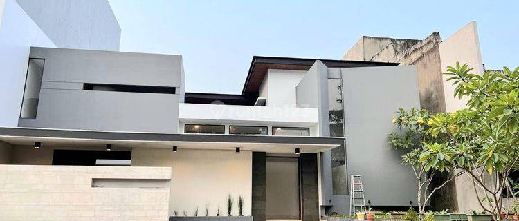 Rumah Mewah Unik Brand New di Gading Serpong Tangsel Siap Huni 1