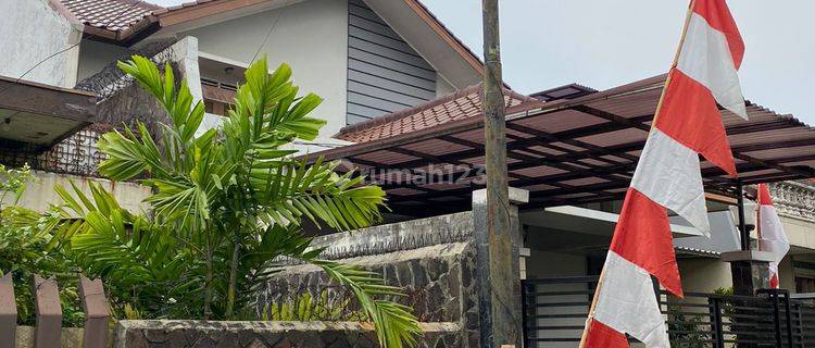 Dijual rumah di komplek bintaro jaya sektor 1  Jakarta selatan 1