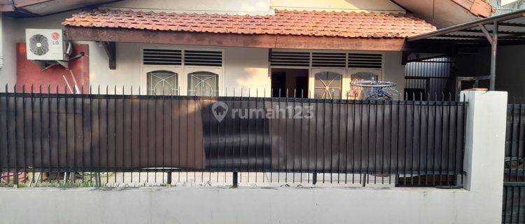 Rumah di Komplek Pondok Pucung Indah Ciputat Tangerang Selatan 1