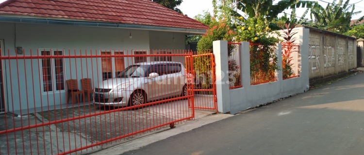 Rumah Cantik di Sawah Baru, Ciputat, Tangerang Selatan 1