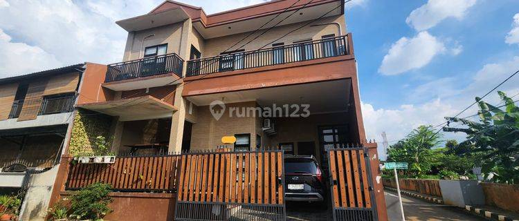 Rumah Di Perumahan Ciputat Baru, Cempaka Putih, Tangerang Selatan 1