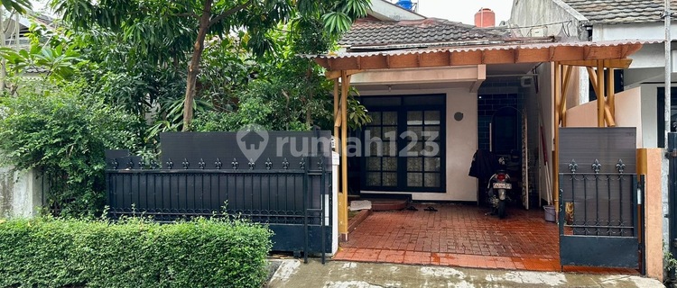 Rumah di Jln Merpati Bintaro Jaya Sek 1 Jakarta Selatan 1