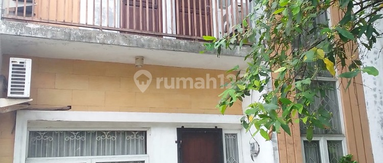 Rumah di Komplek Nusajaya Bintaro, Pondok Ranji Ciputat TangSel 1
