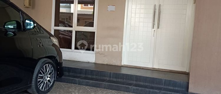 Newly Built House With Modern Minimalist Building 1