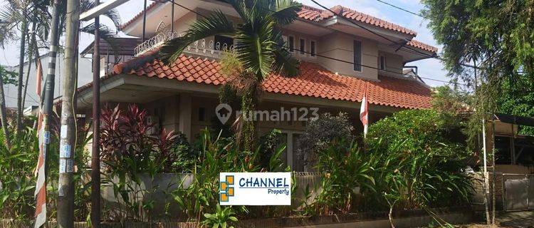 Dijual Rumah depan taman siap huni Nusa loka Bsd city, rr 1