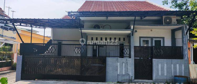 Rumah Strategis Dekat Grage City 1