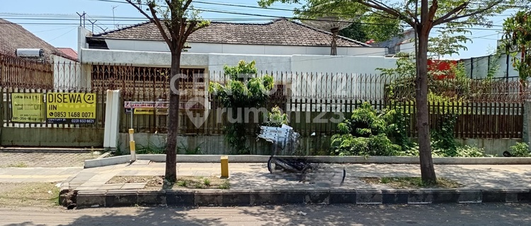 Rumah Lama Di Jalan Wahidin Kota Cirebon 1