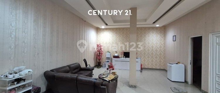 Shop House Strategic Location in Lemahwungkuk, Cirebon City 1