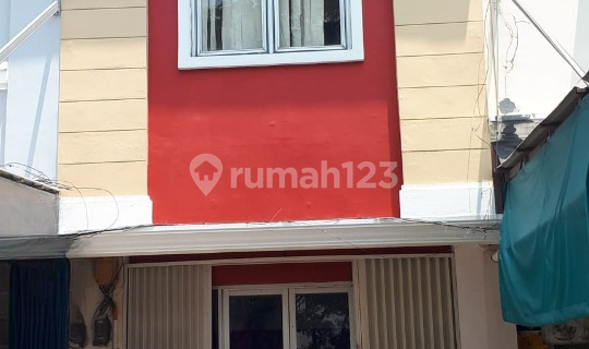 Shop House for Sale or Rent in Cikarang, Strategic Location, Size 4x15 Meters, Code 20179 Ha. 1