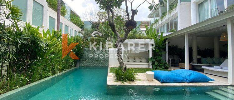 Stunning Five Bedroom Villa With Ocean View In Seminyak Yre5657 1