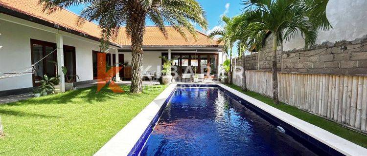 Spacious Three Bedroom Enclosed Living Room Villa Situated In Canggu Yrr3181 1