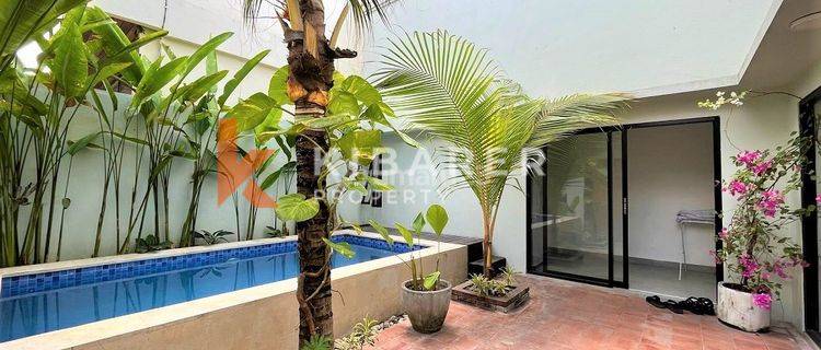 Beautiful Three Bedroom Closed Living Villa In Berawa Yrl2629 1