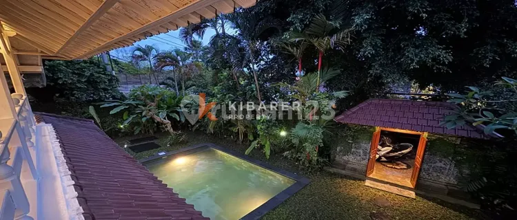 Stylish Living in Umalas: Three-Bedroom Villa with Garden and Enclosed Living (Available in October 2025) YRR3602 1