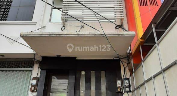 Ruko 3.5 lantai siap pakai di Jl. Tebet Raya Bagus Sekali 1