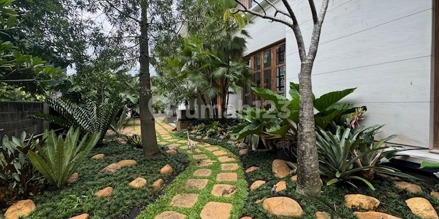 5 Bedroom Modern House in Kemang Private Compound, quiet area 1