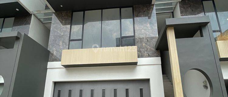 Dijual Rumah Modern Di Komplek Elite Setra Duta  1